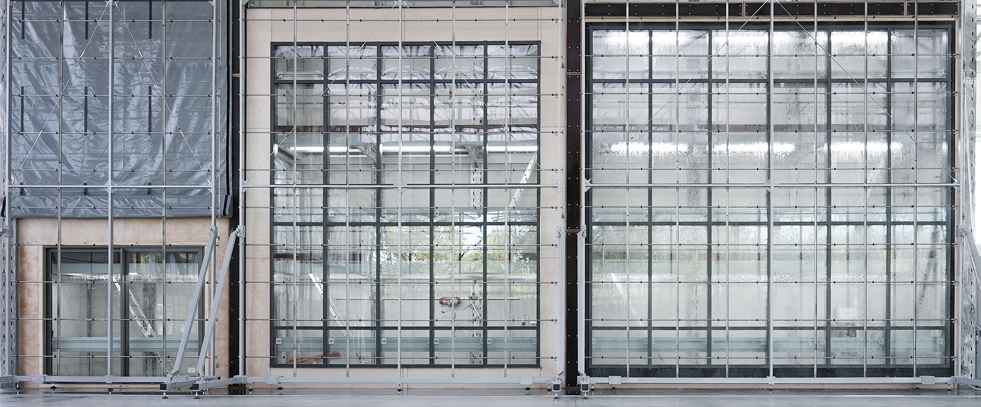 Facade testing and development at the CORTIZO Technological Campus.